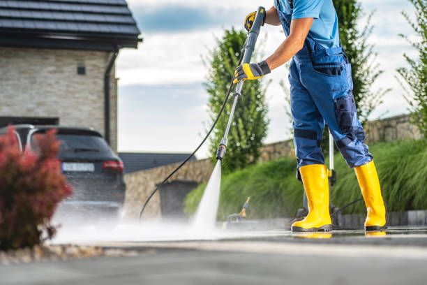 Best Commercial Building Pressure Washing  in Burlington, ND